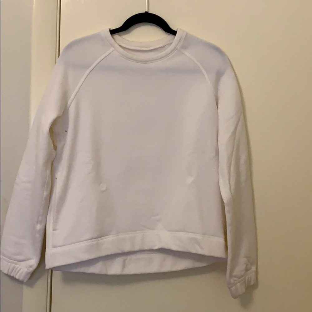 Lululemon sweatshirt